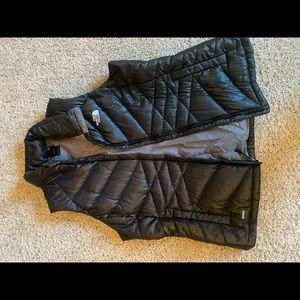 EUC North Face Black Aconcagua Vest Sz XL